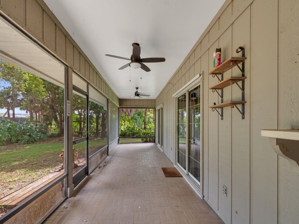 346 34th Court Sw, Vero Beach, FL 32968 Photo