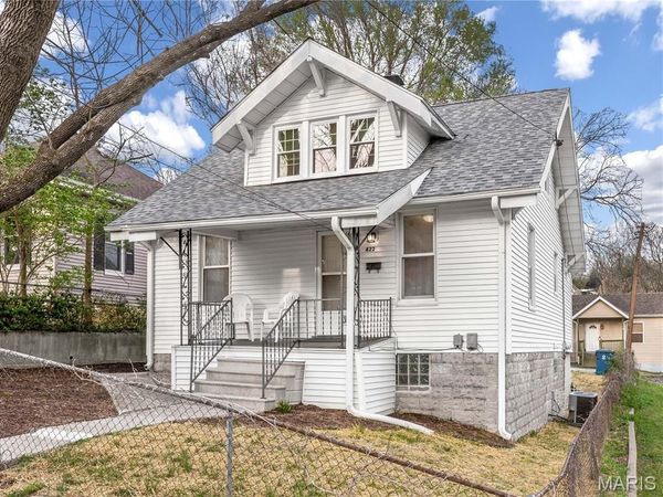422 S Aurora Street , Collinsville, IL 62234