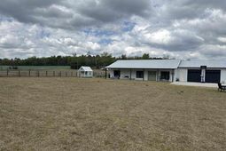 1936 Ben Franklin Road  photo 4