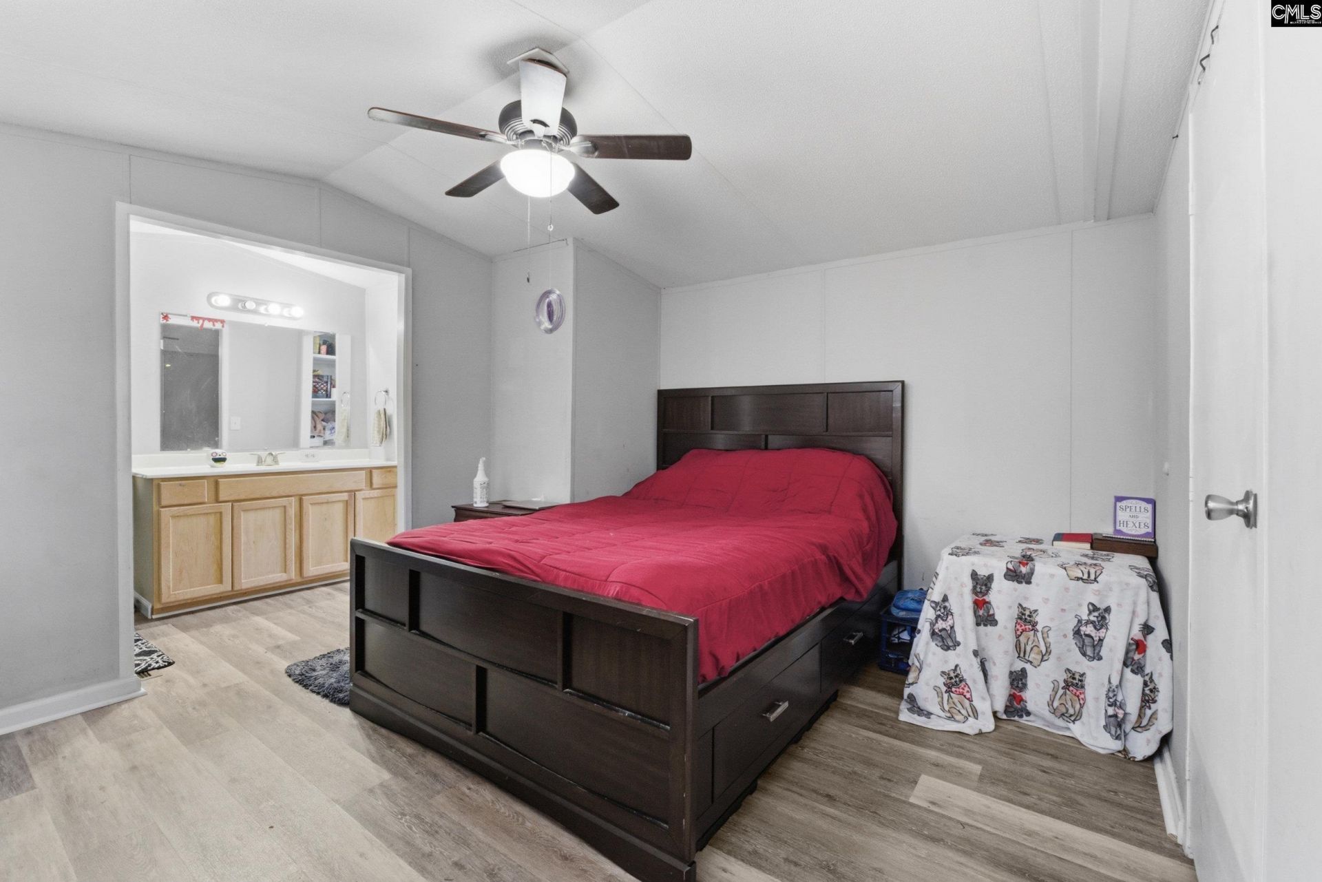 138 Mimosa Drive  Photo 11