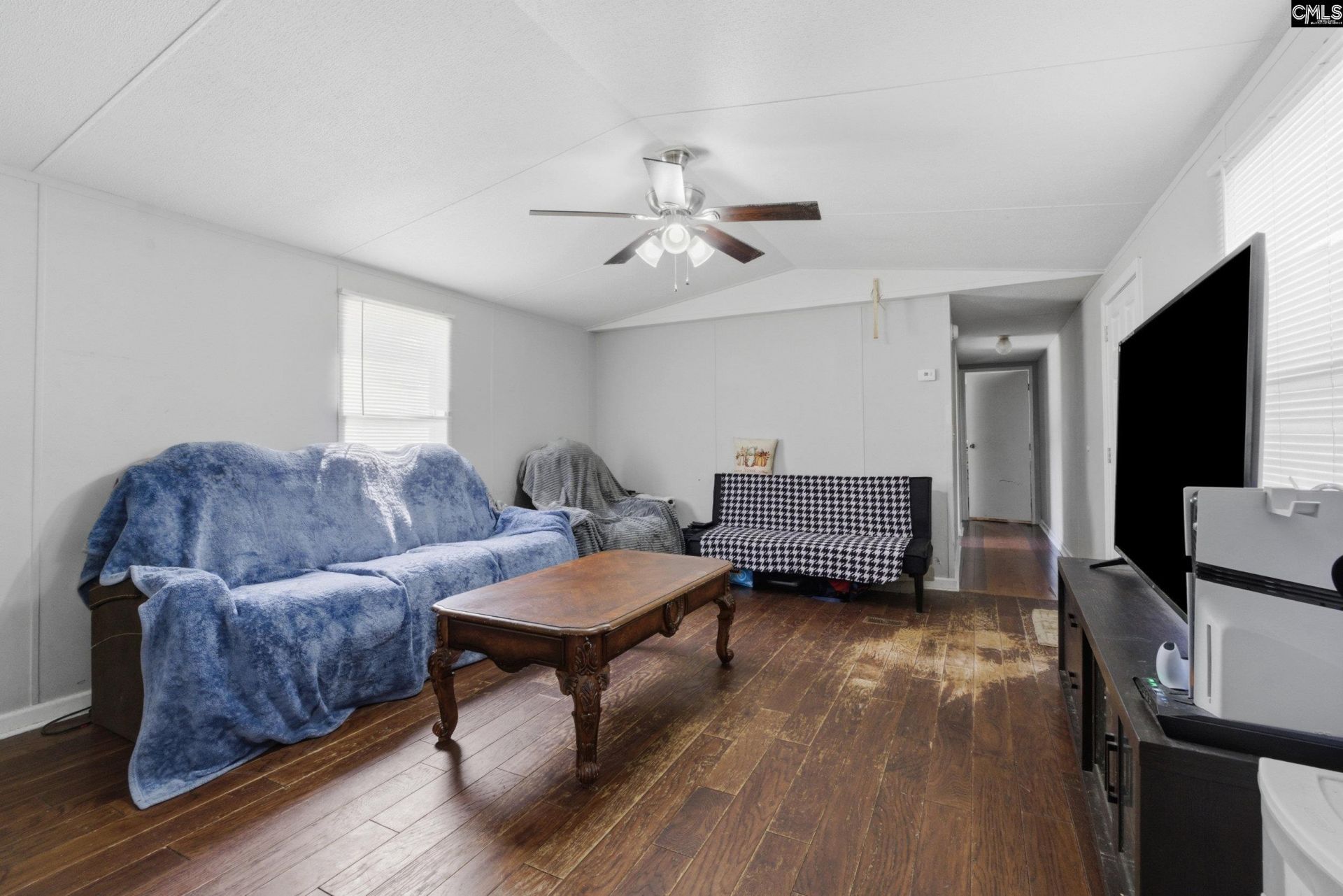 138 Mimosa Drive  Photo 4