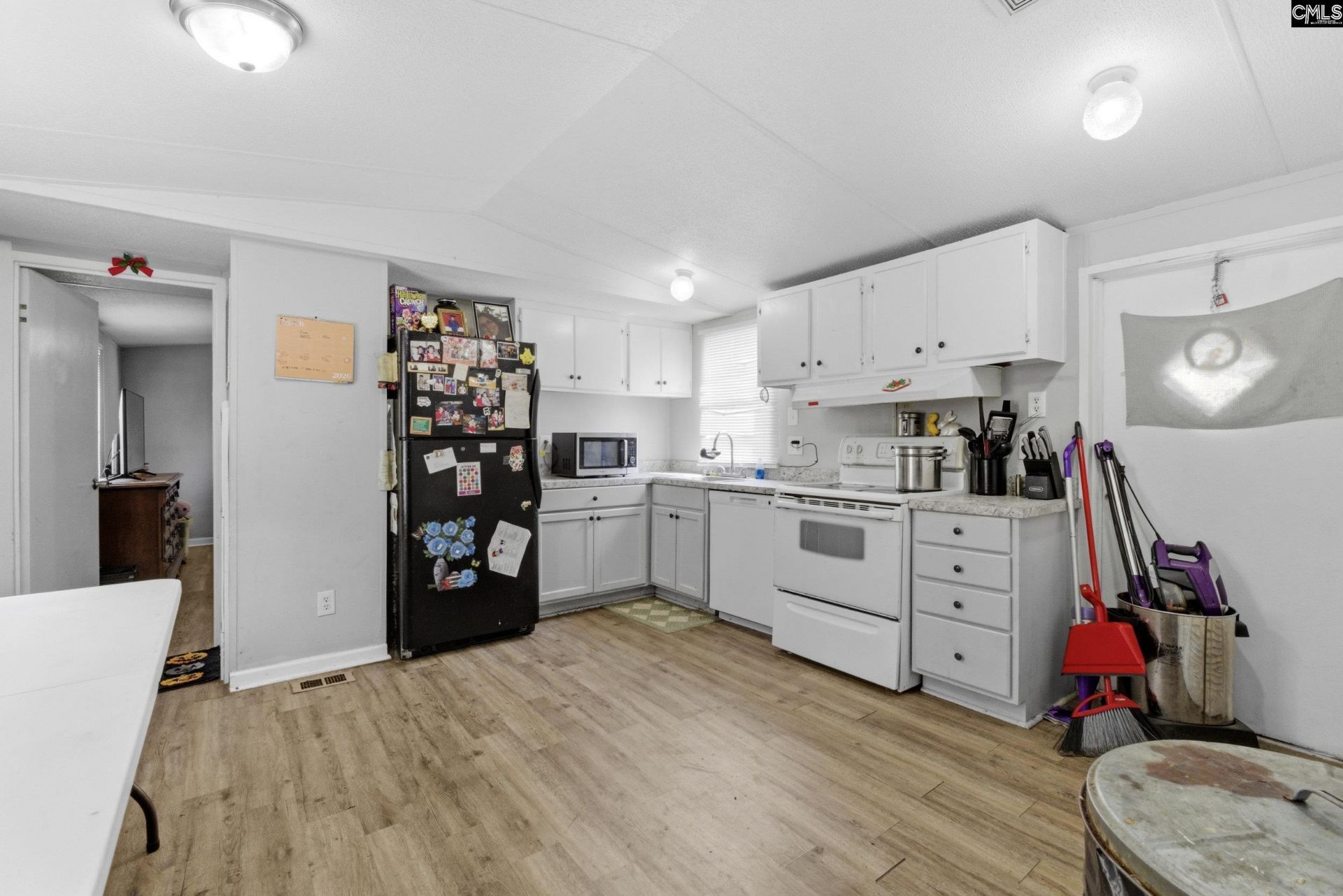 138 Mimosa Drive  Photo 7