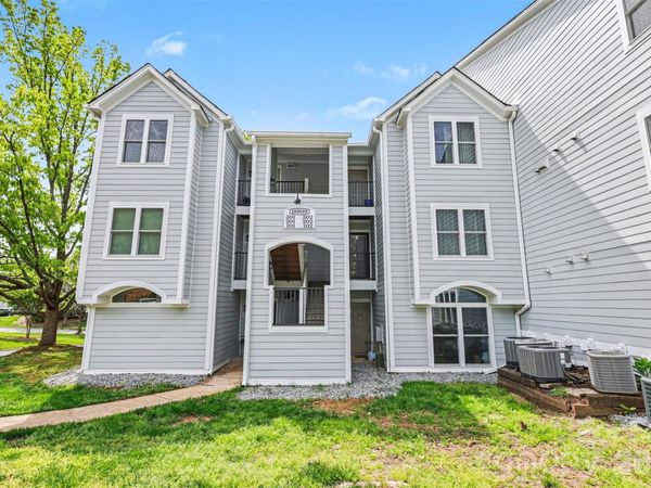 18809 Nautical Drive , Unit 302, Cornelius, NC 28031