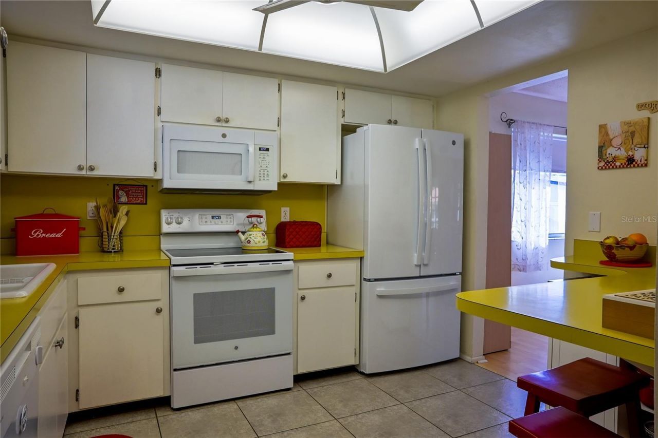3924 Ashwood Lane , Unit 59, Sarasota, FL 34232 Photo