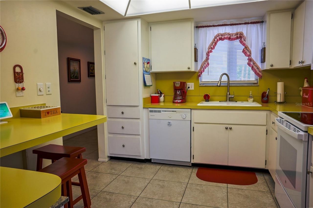 3924 Ashwood Lane, Unit 59, Sarasota, FL 34232 Photo