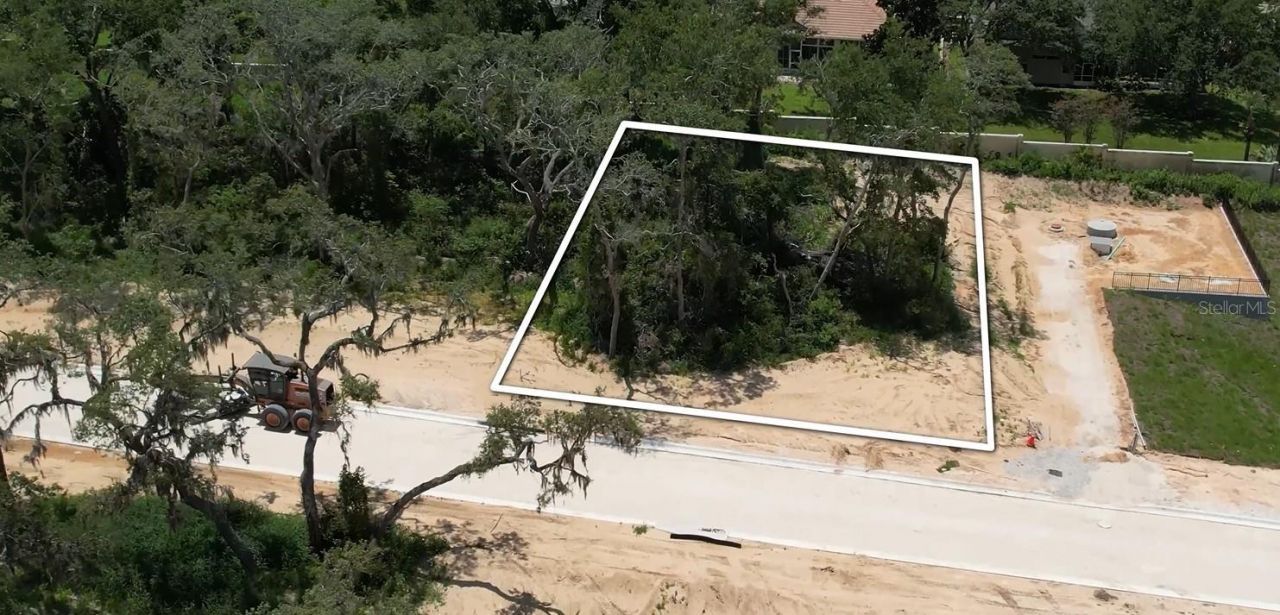 142 Tranquil Mirror Lake Court, Unit Lot 18, Clermont, FL 34711 Photo