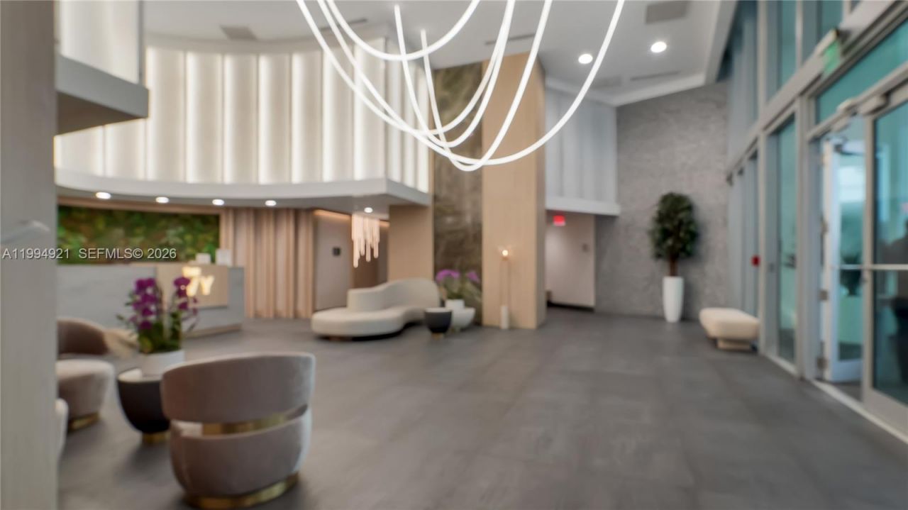 90 SW 3rd St , Unit 3003, Miami, FL 33130 Photo