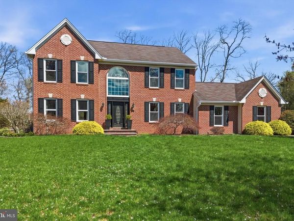 4 ERIC COURT, LAWRENCEVILLE, NJ 08648