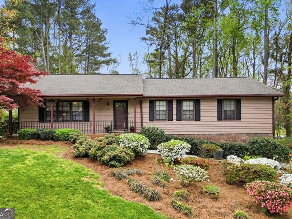 2575 Valleyhill Drive, Acworth, GA 30102