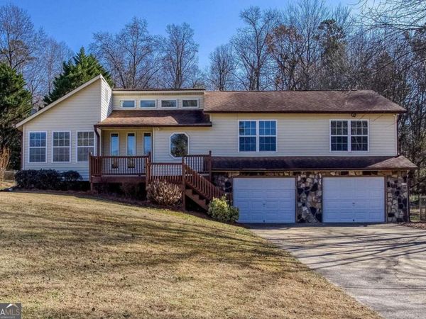 208 Windfield Drive, Woodstock, GA 30188