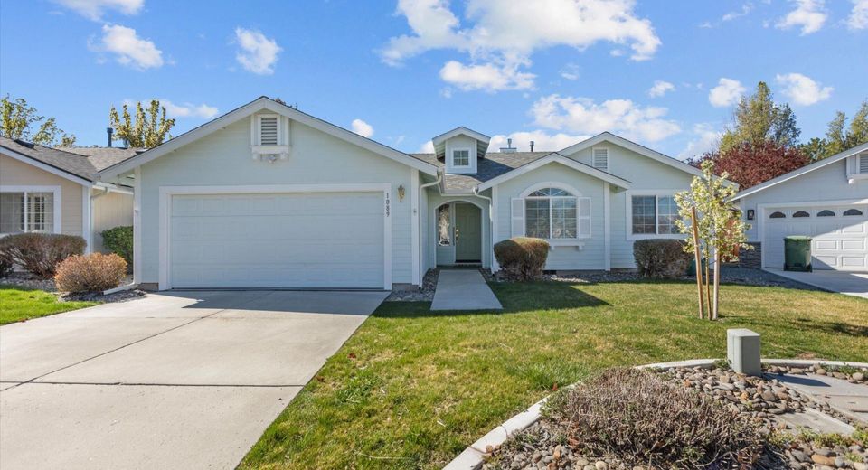 1089 Conifer Drive, Minden, NV 89423 Photo