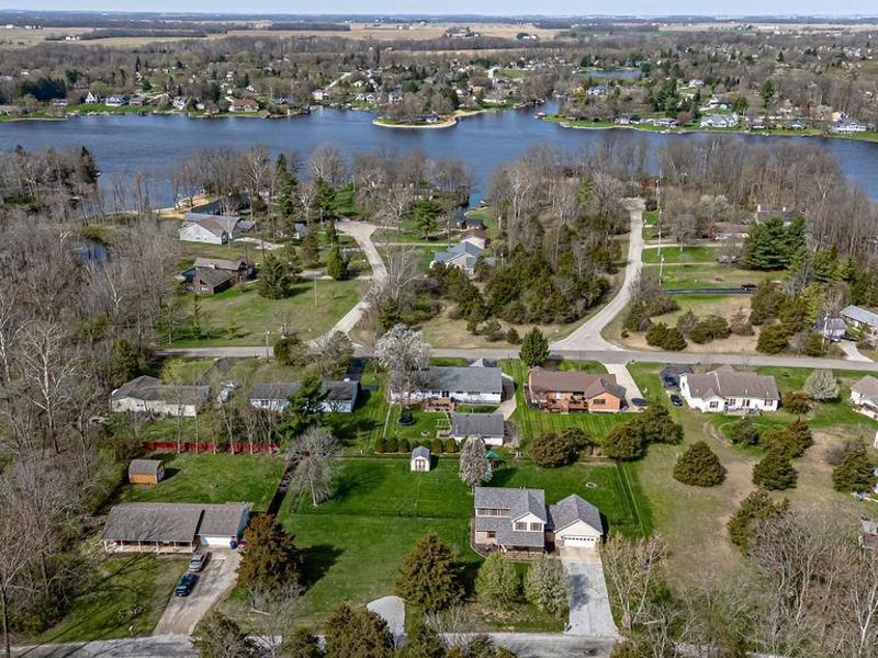 817 Old Norse Drive, Lakengren, OH 45320 Photo 13