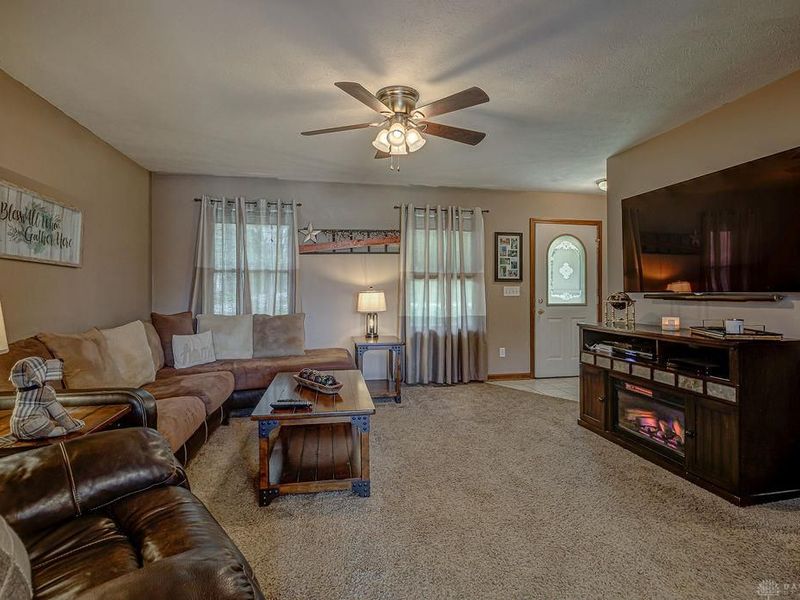817 Old Norse Drive, Eaton, OH 45320 Photo 2