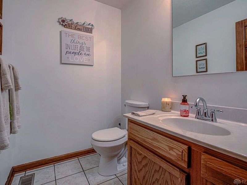 817 Old Norse Drive, Eaton, OH 45320 Photo 7