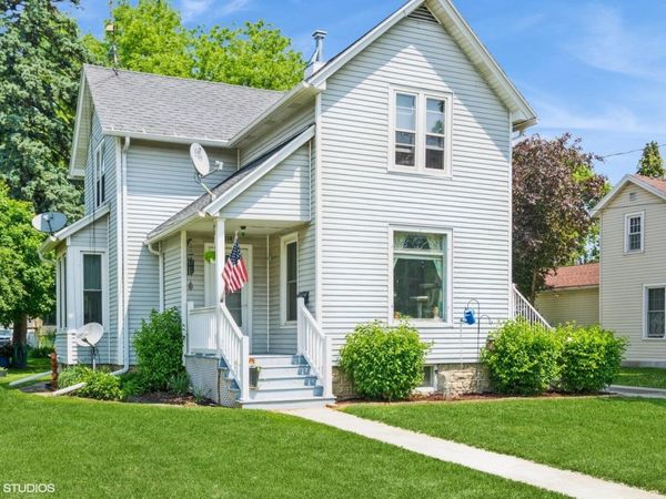 314 E Maple Ave, Beaver Dam, WI 53916