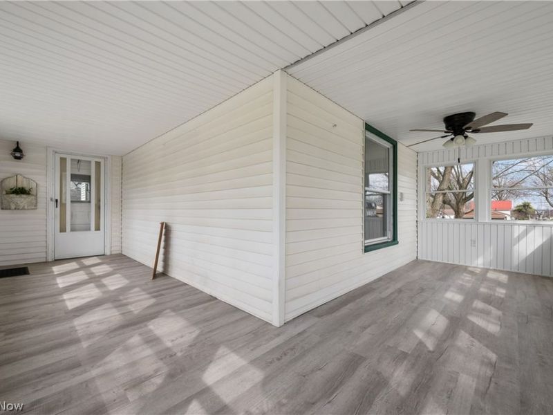 2840 Bailey Street NW, Massillon, OH 44646 Photo 2