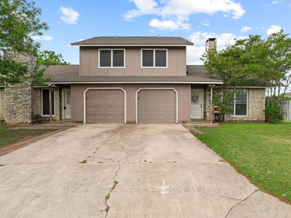 1706 ONION Creek Village CRK, Unit A, Round Rock, TX 78664