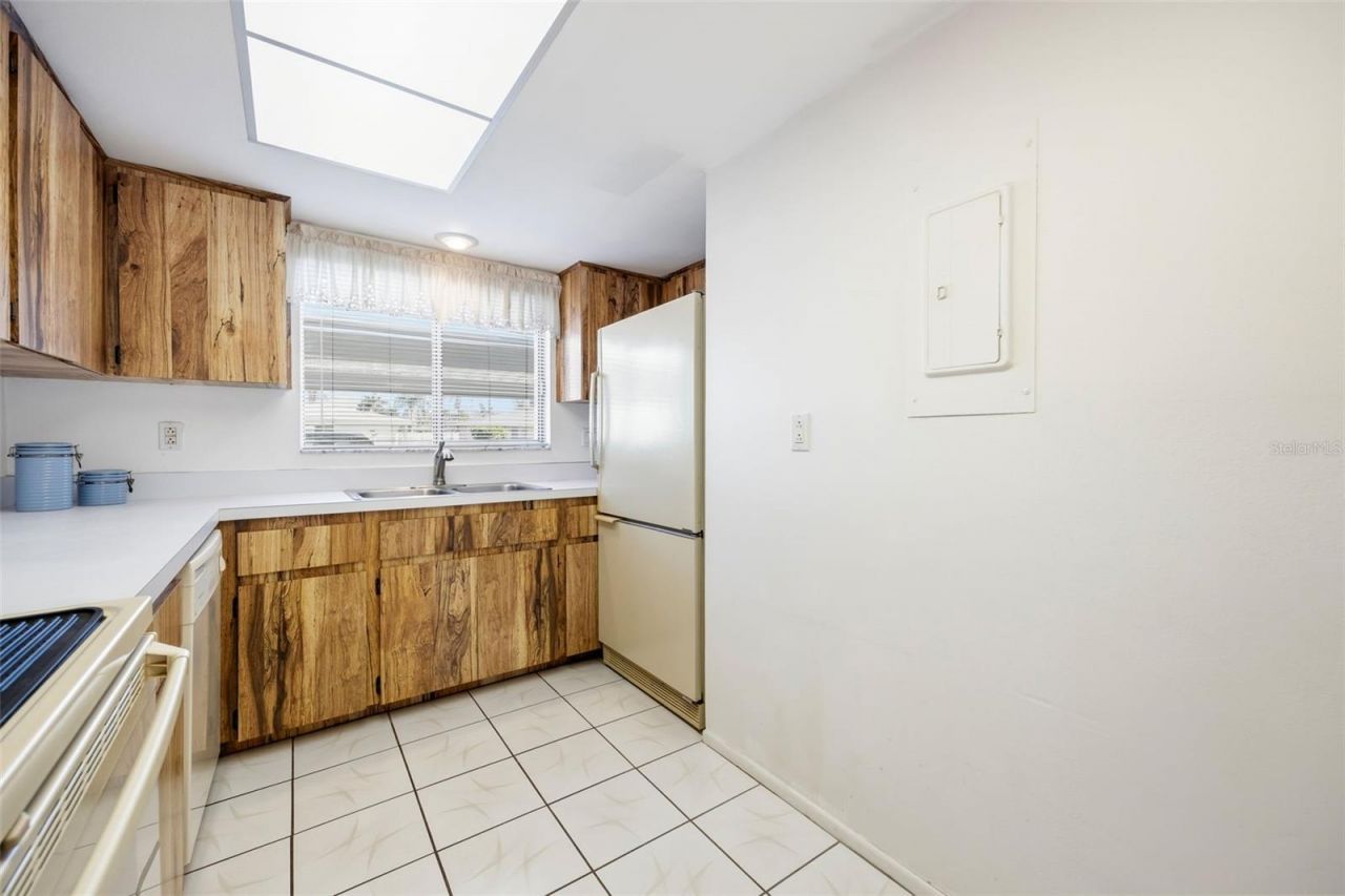 1322 SE 40th Street, Unit 2, Cape Coral, FL 33904 Photo