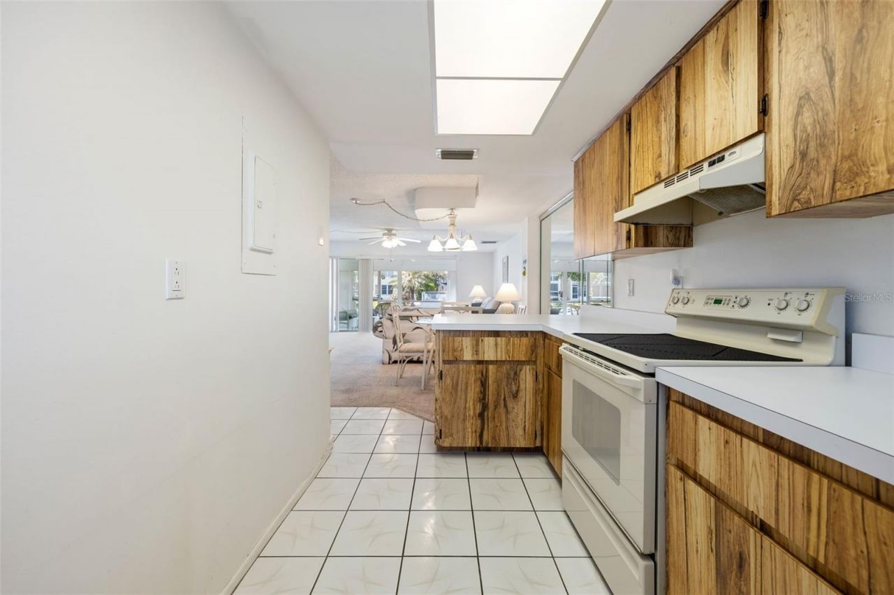 1322 SE 40th Street , Unit 2, Cape Coral, FL 33904 Photo