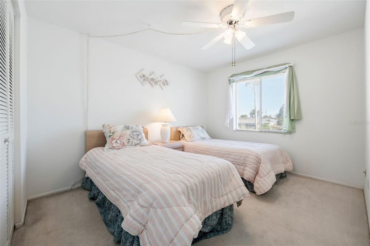 1322 SE 40th Street , Unit 2, Cape Coral, FL 33904 Photo