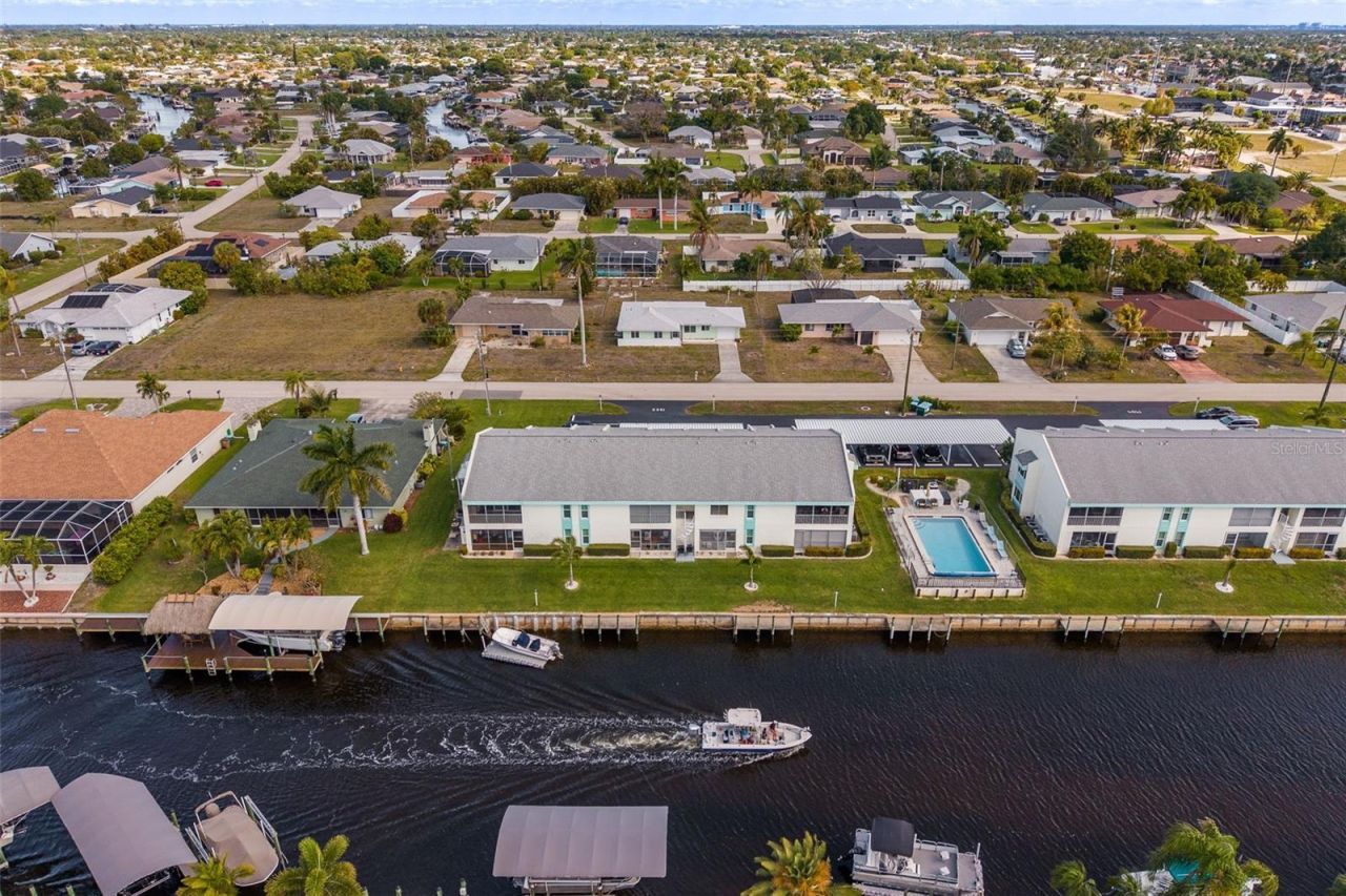 1322 SE 40th Street , Unit 2, Cape Coral, FL 33904 Photo
