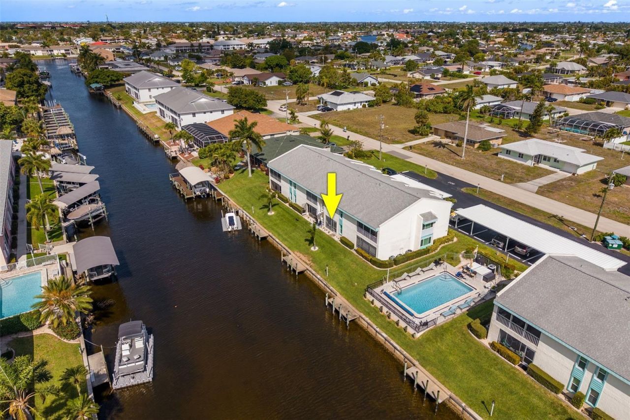 1322 SE 40th Street , Unit 2, Cape Coral, FL 33904 Photo