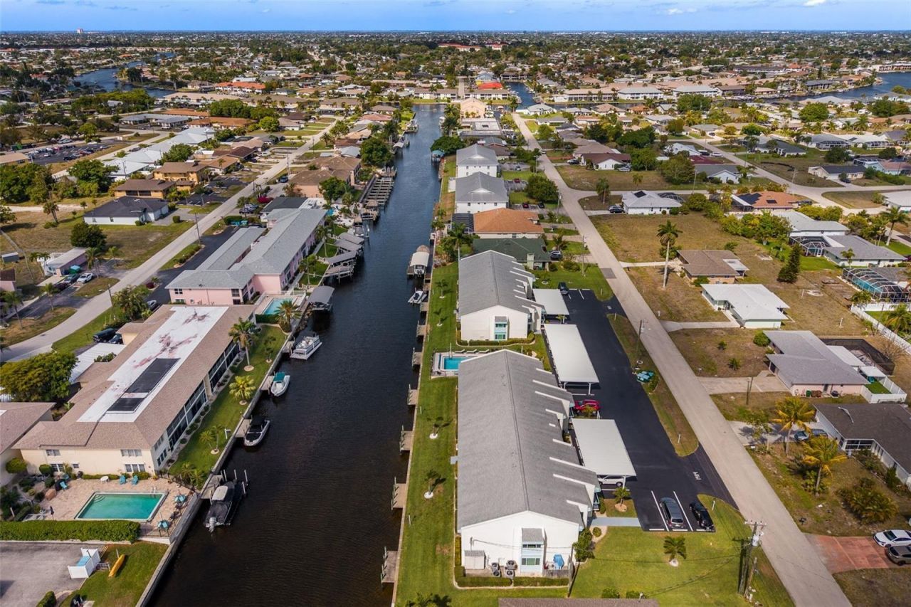 1322 SE 40th Street , Unit 2, Cape Coral, FL 33904 Photo