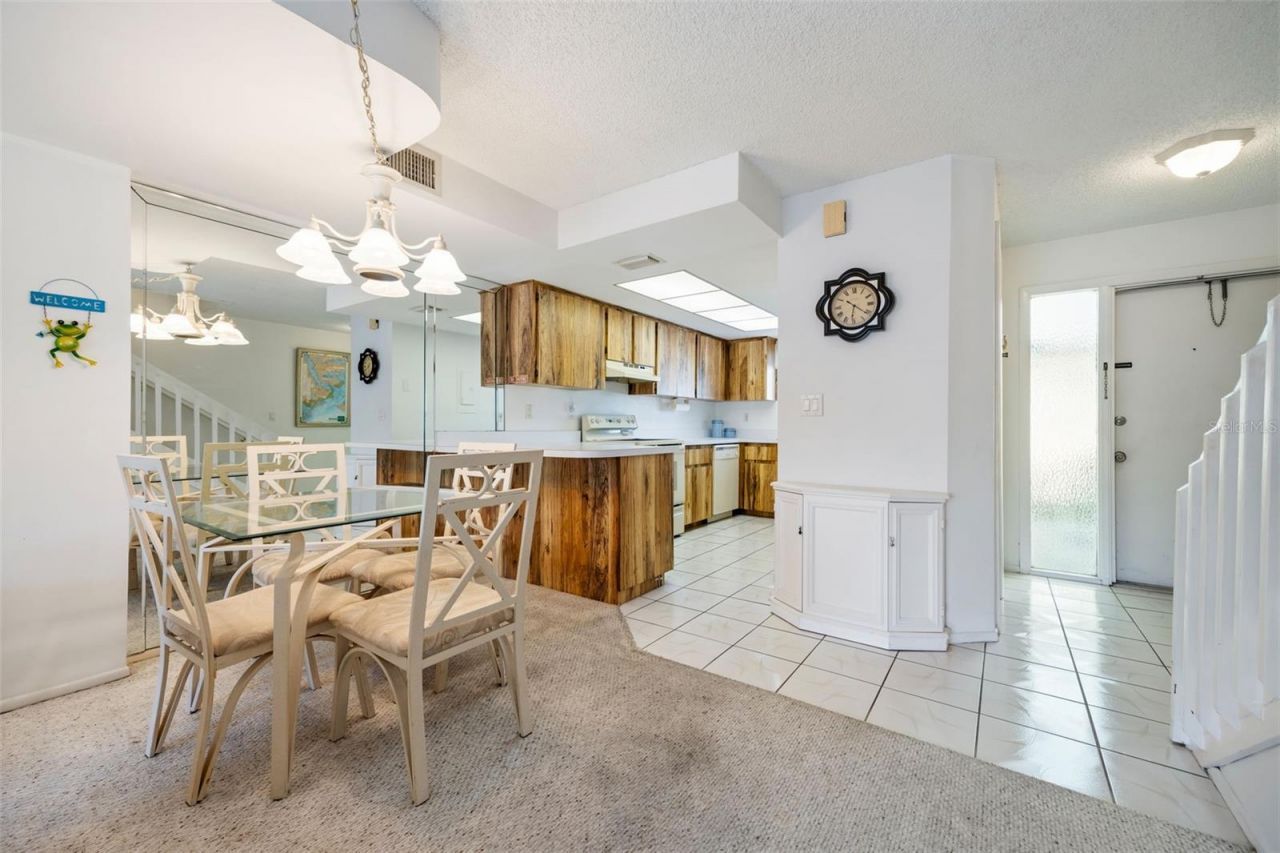 1322 SE 40th Street , Unit 2, Cape Coral, FL 33904 Photo