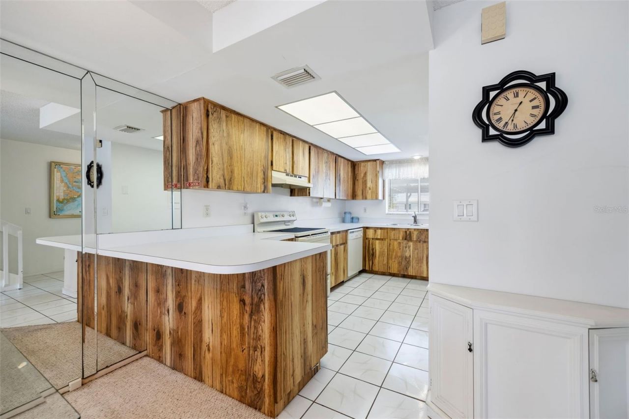 1322 SE 40th Street , Unit 2, Cape Coral, FL 33904 Photo