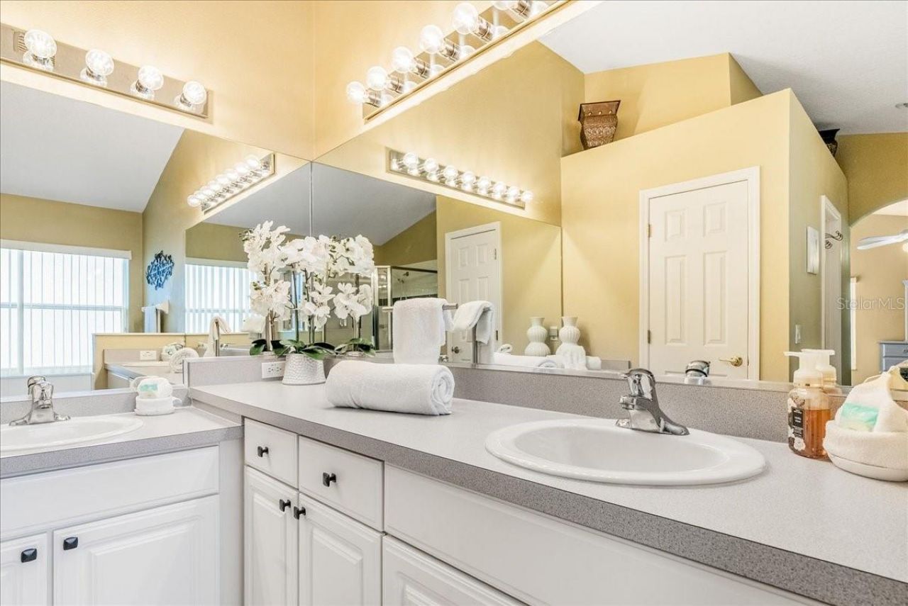 628 Kensington Drive , Davenport, FL 33897 Photo