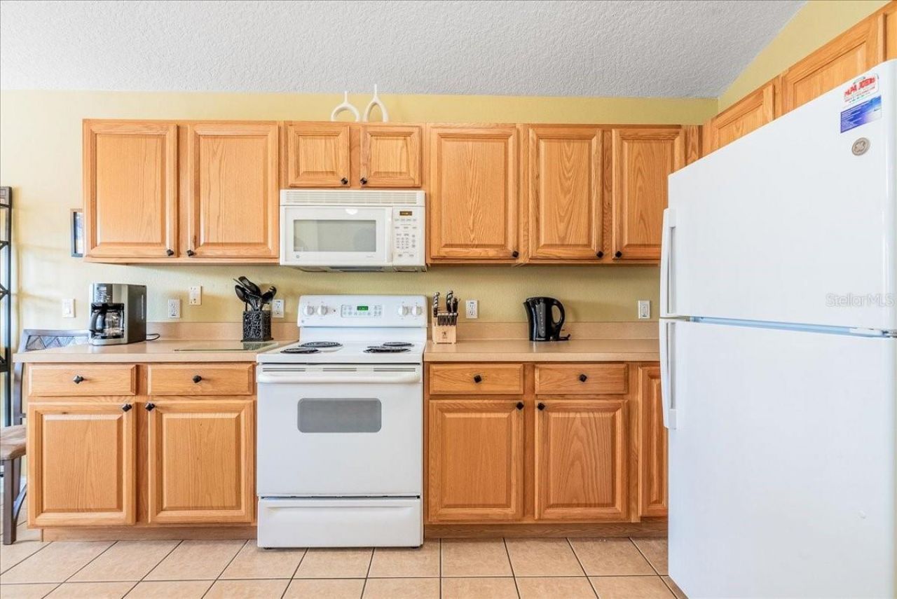 628 Kensington Drive , Davenport, FL 33897 Photo