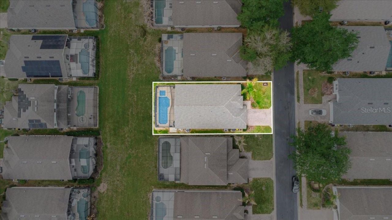 628 Kensington Drive , Davenport, FL 33897 Photo