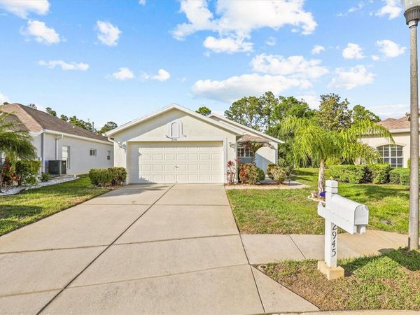 2945 WOOD POINTE DRIVE , HOLIDAY, FL 34691