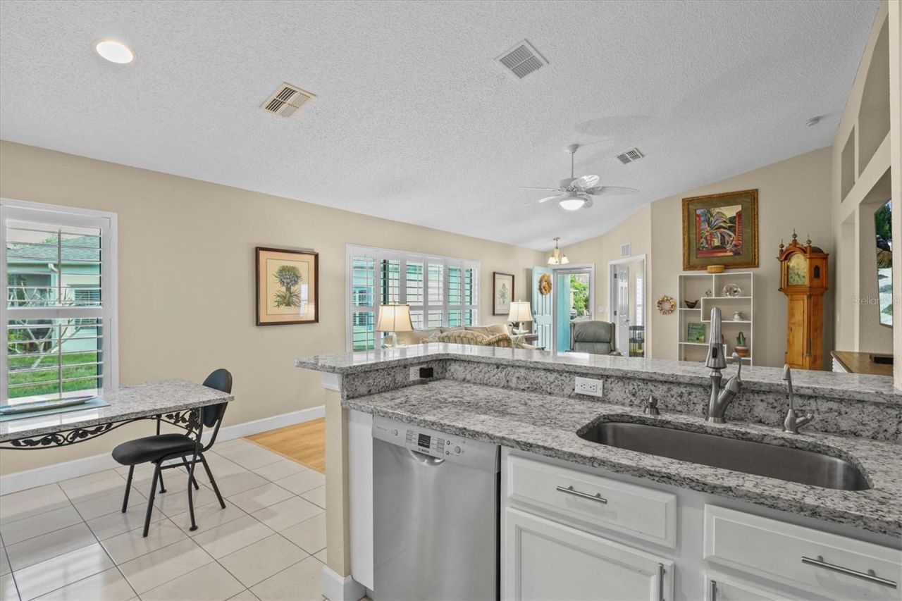 2945 Wood Pointe Drive, Holiday, FL 34691 Photo