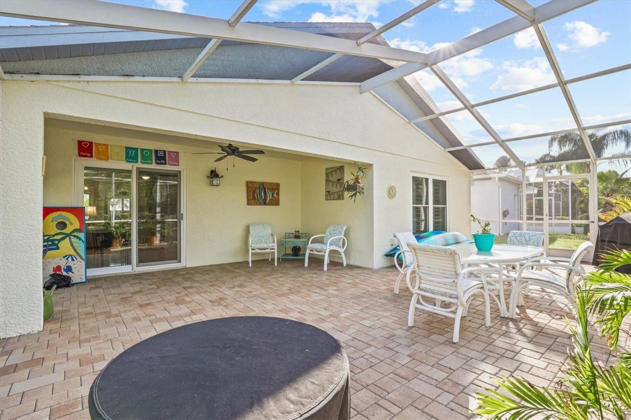 2945 Wood Pointe Drive, Holiday, FL 34691 Photo