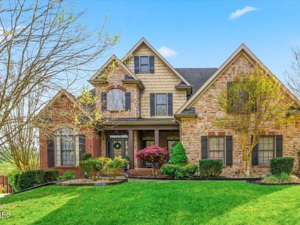 2421 Brooke Willow Blvd, Knoxville, TN 37932