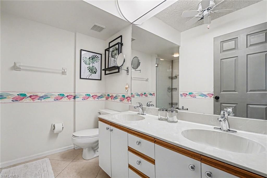 153 Wading Bird Cir, Unit J201, Naples, FL 34110 Photo