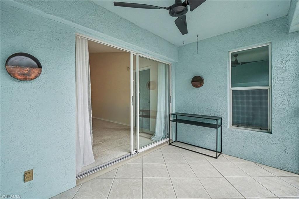 153 Wading Bird Cir, Unit J201, Naples, FL 34110 Photo