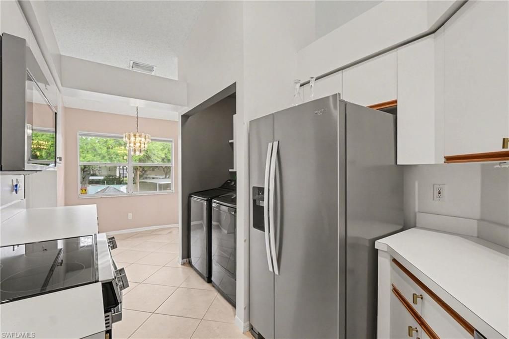 153 Wading Bird Cir, Unit J201, Naples, FL 34110 Photo