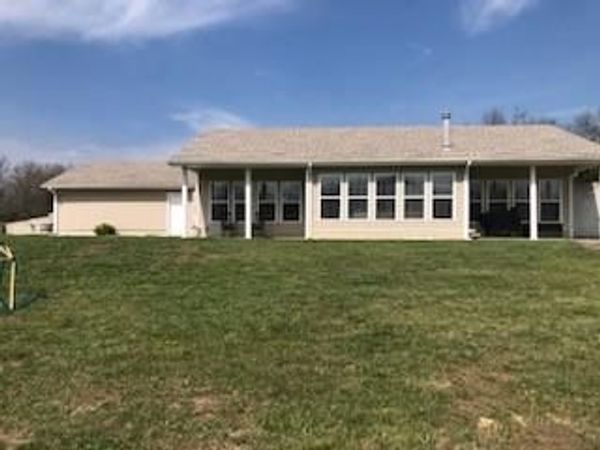 1171 NW 250th Road, Holden, MO 64040