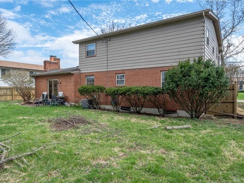 5001 Polen Drive, Kettering, OH 45440 Photo 5