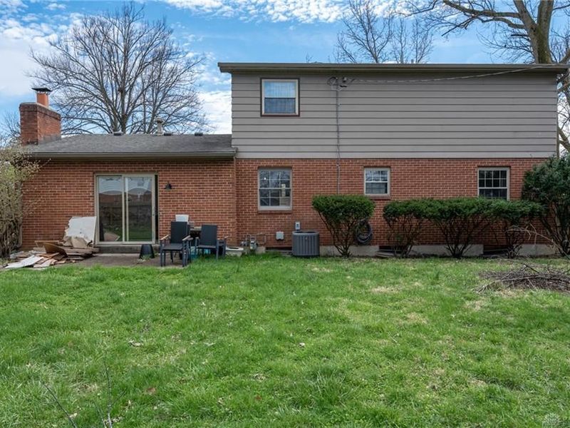 5001 Polen Drive, Kettering, OH 45440 Photo 6