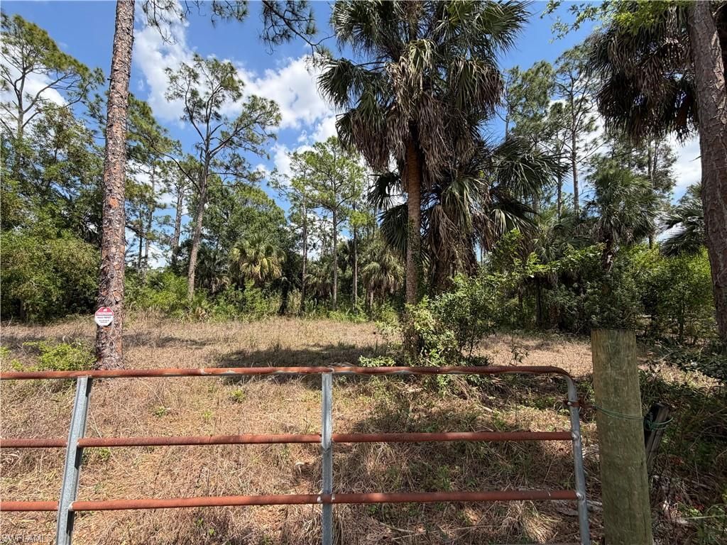 8261 Scarecrow Rd , North Fort Myers, FL 33917 Photo