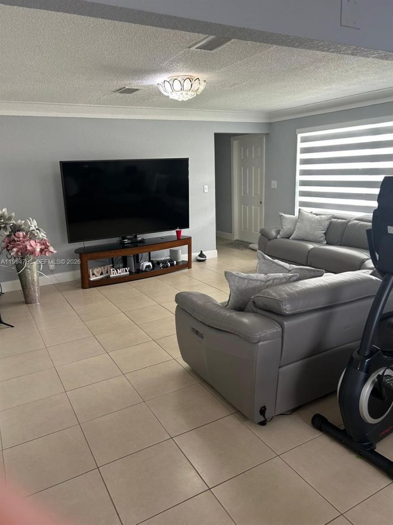 6582 NW 1st St, Margate, FL 33063 Photo