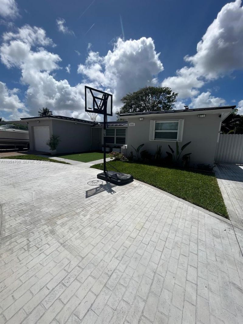 6582 NW 1st St, Margate, FL 33063 Photo