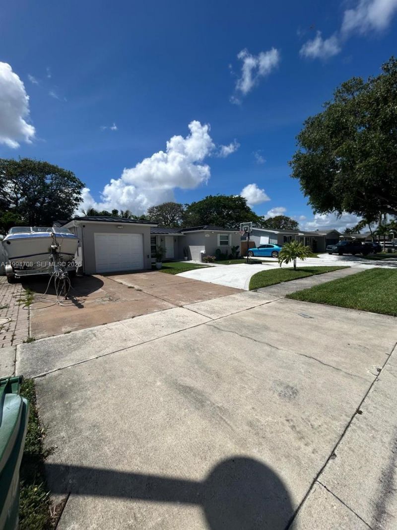 6582 NW 1st St, Margate, FL 33063 Photo