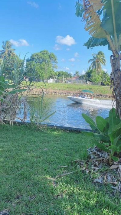 6582 NW 1st St, Margate, FL 33063 Photo