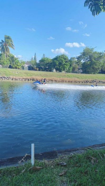 6582 NW 1st St, Margate, FL 33063 Photo