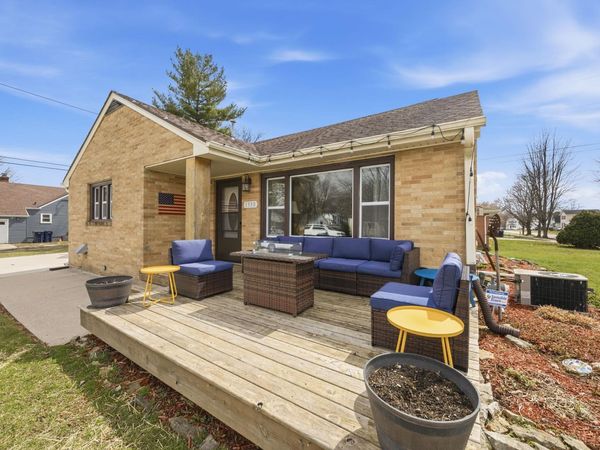 1330 Sycamore Street, Janesville, WI 53545