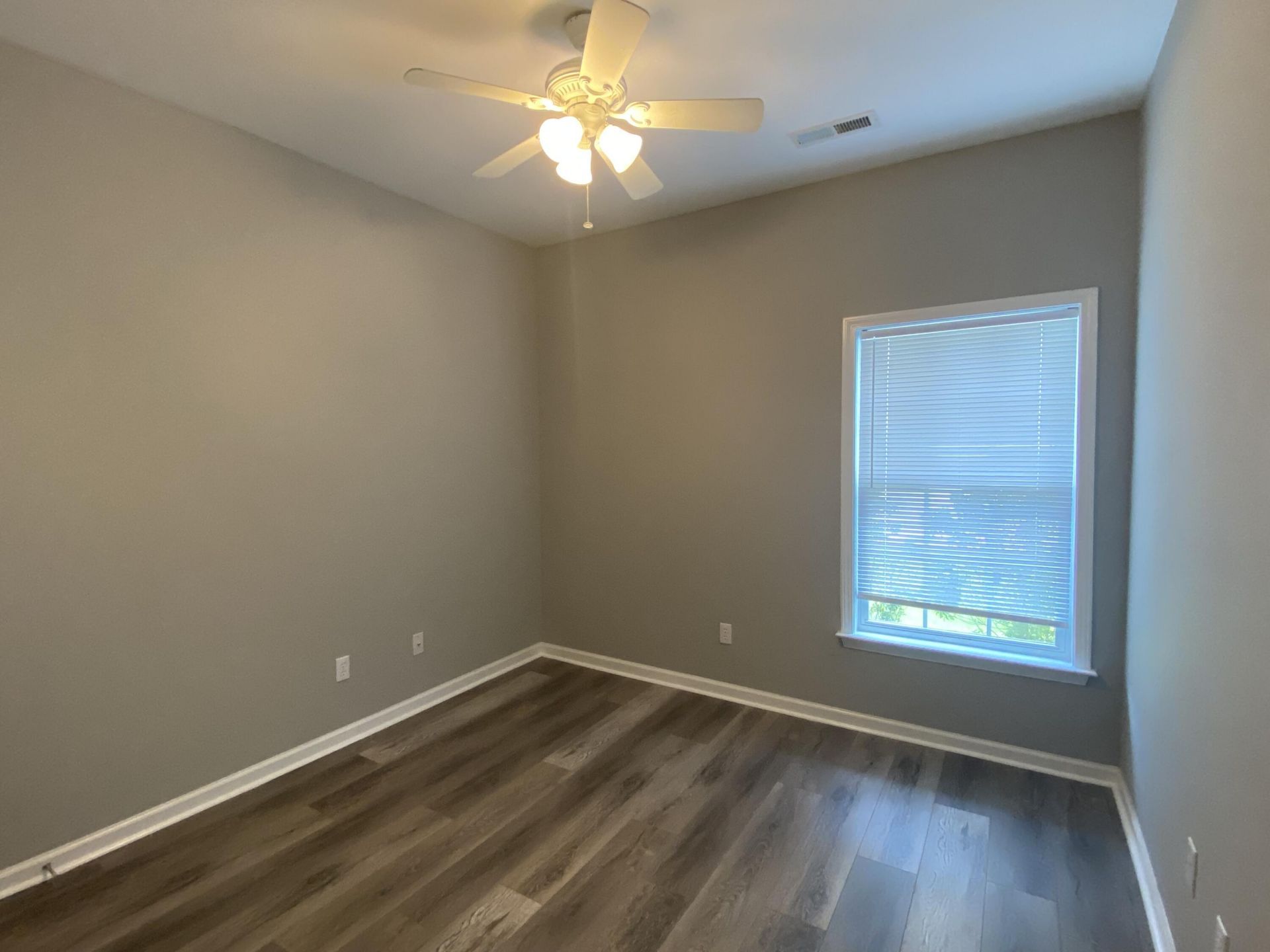 133 Cableswynd Way Photo 7